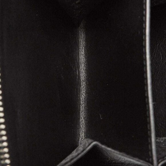 Chanel Black Patent Leather CC Compact Wallet - Picture 7 of 10